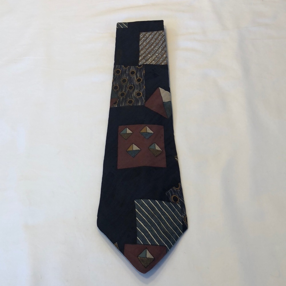 Zylos used tie